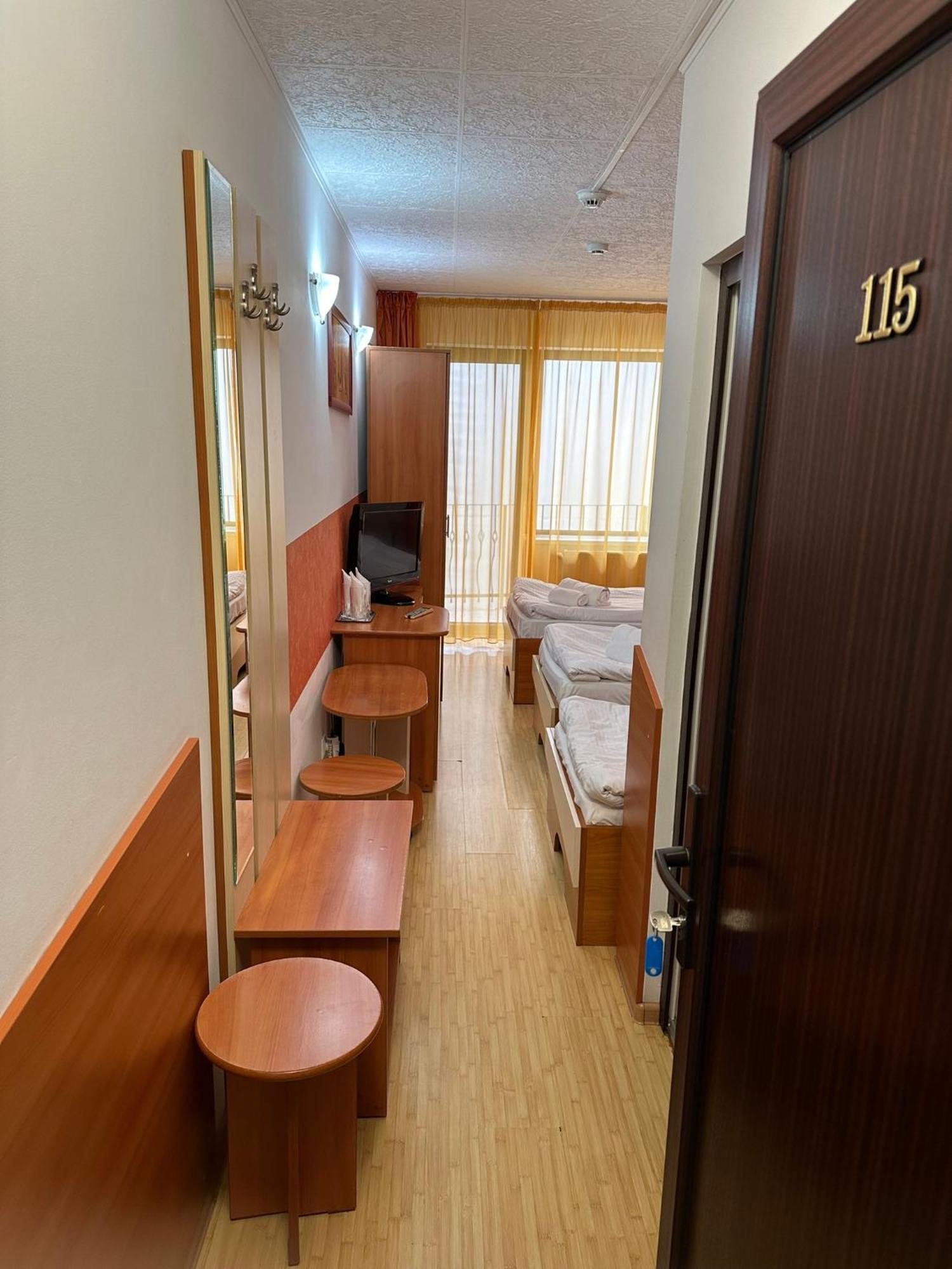 Restaurant Motel Dolorean Sacele Bagian luar foto